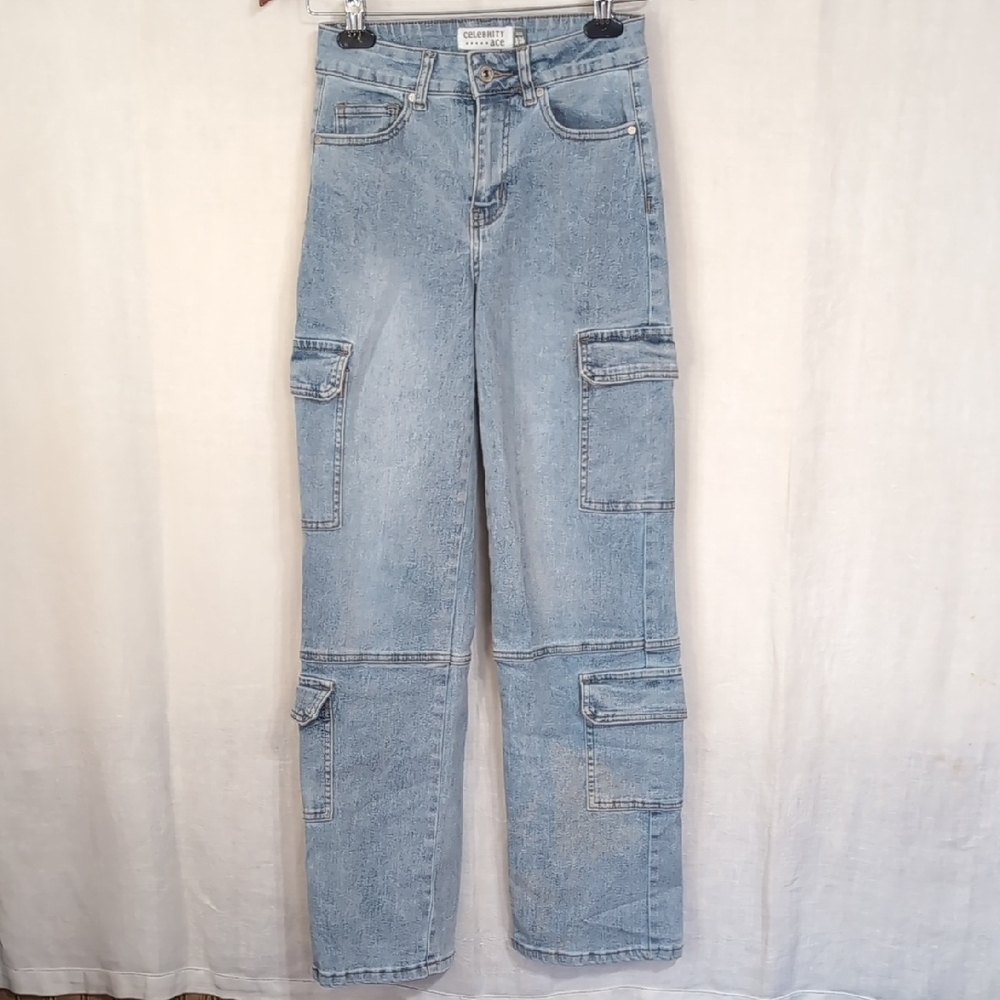 Celebrity Ace Wide Leg Cargo Jeans High Rise Size 3 / 26